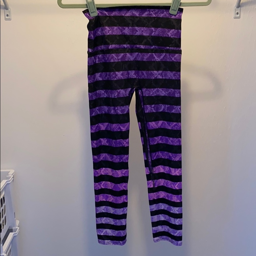 K-Deer Capri length ombré leggings